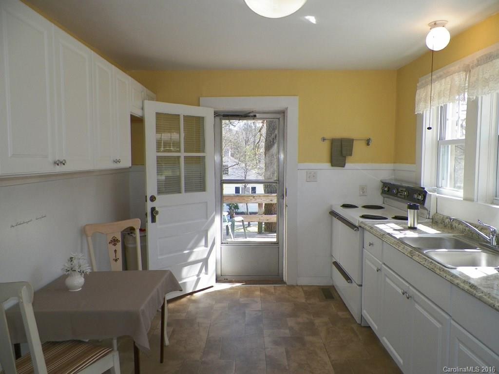 943 Tunnel Road - Photo 6