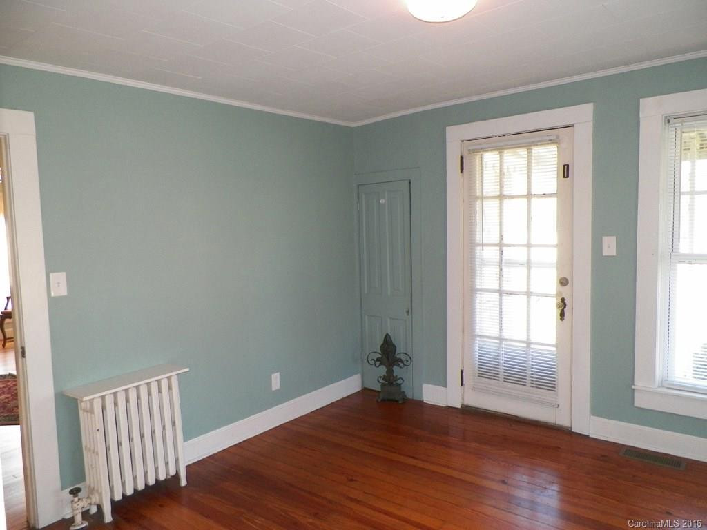 943 Tunnel Road - Photo 9