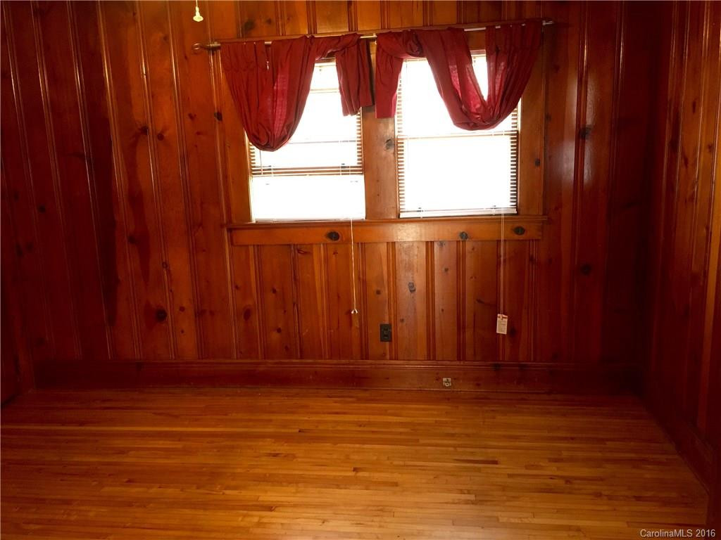 321 Oak Street - Photo 7