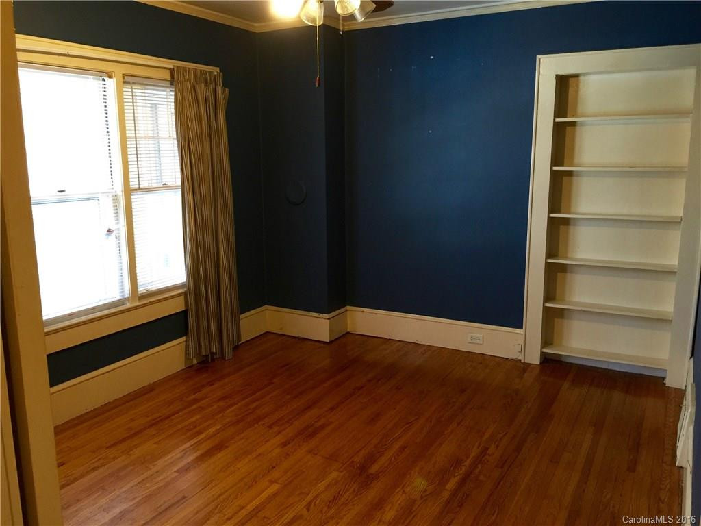 321 Oak Street - Photo 9
