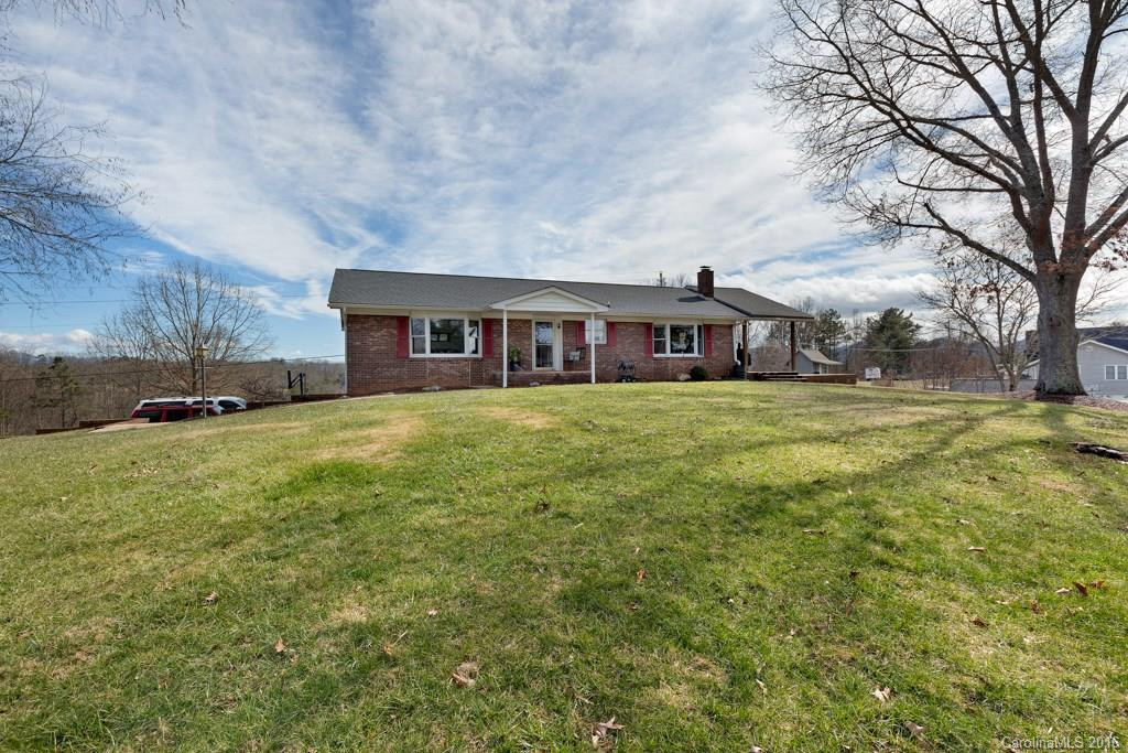 1318 Alexander Road - Photo 2