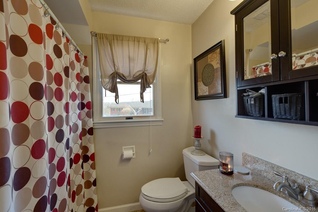 1318 Alexander Road - Photo 16