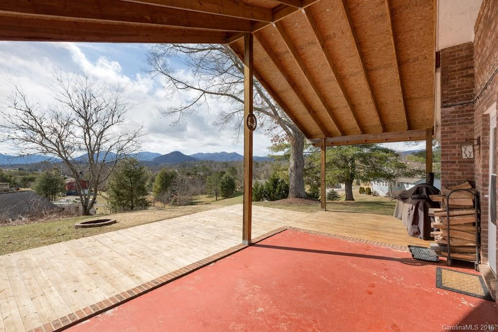 1318 Alexander Road - Photo 6