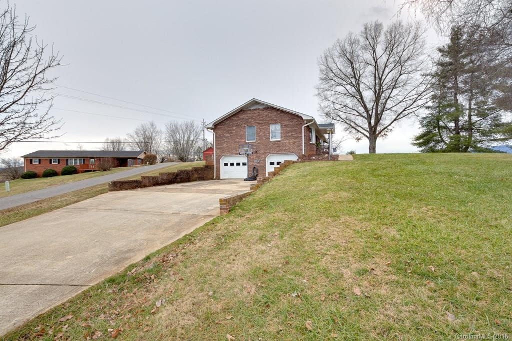 1318 Alexander Road - Photo 7