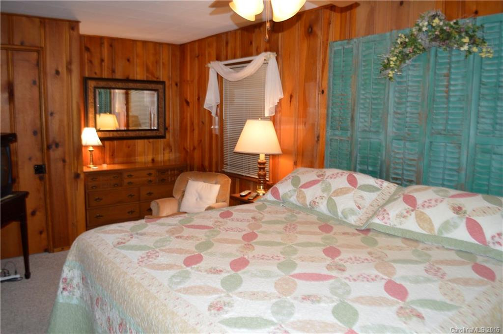 151 Lister Lane - Photo 14