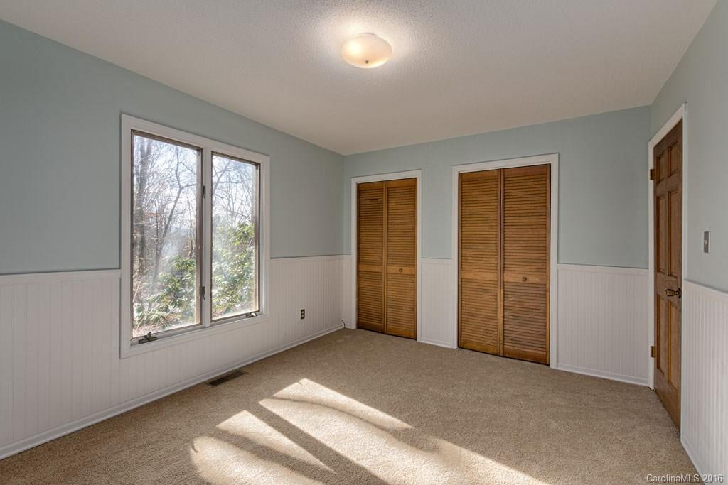 30 Hickory Hills Drive - Photo 16