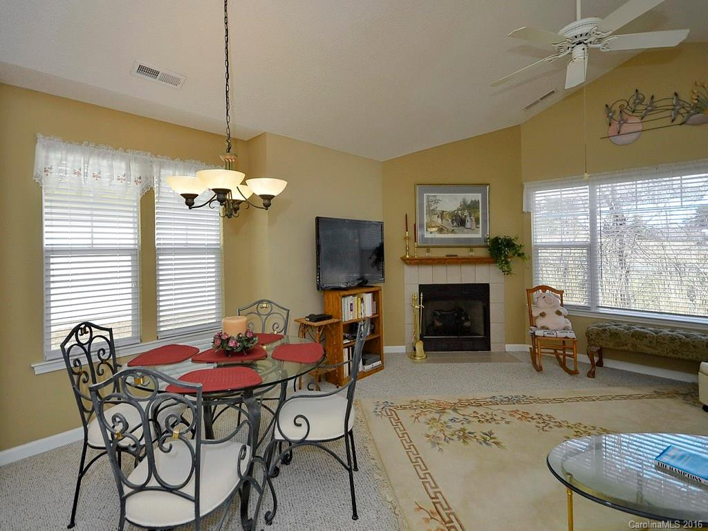 46 Gray Wolf Lane #CONDO 353 - Photo 4