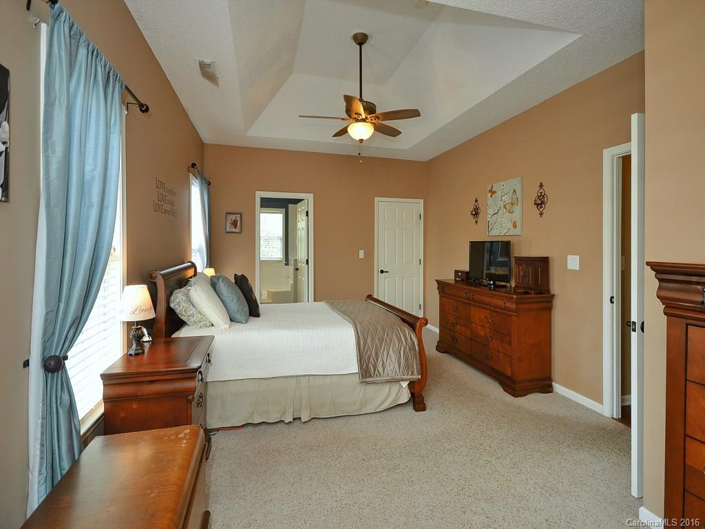 487 English Oak Road - Photo 10