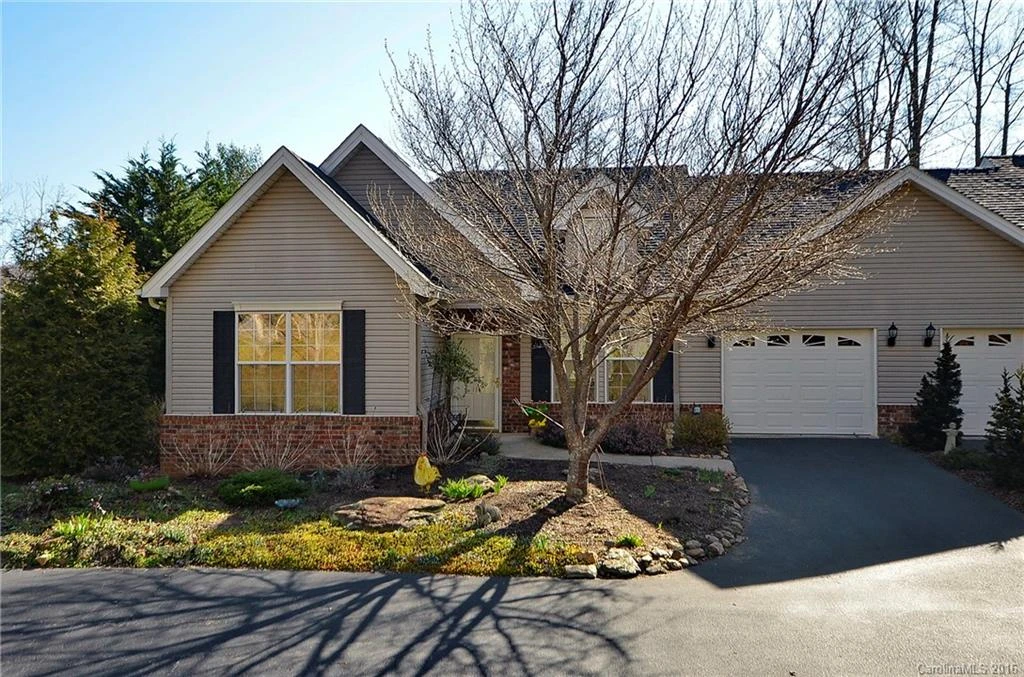 114 Petunia Lane #114