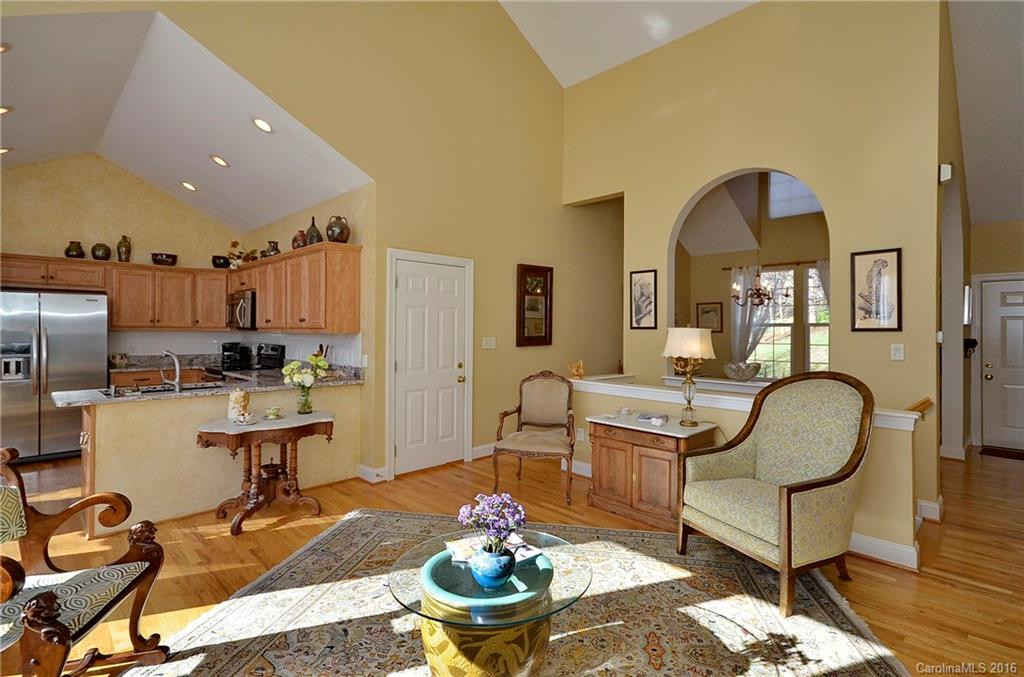 114 Petunia Lane #114 - Photo 4