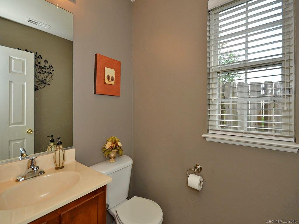 78 Yorktown Circle #n/a - Photo 10