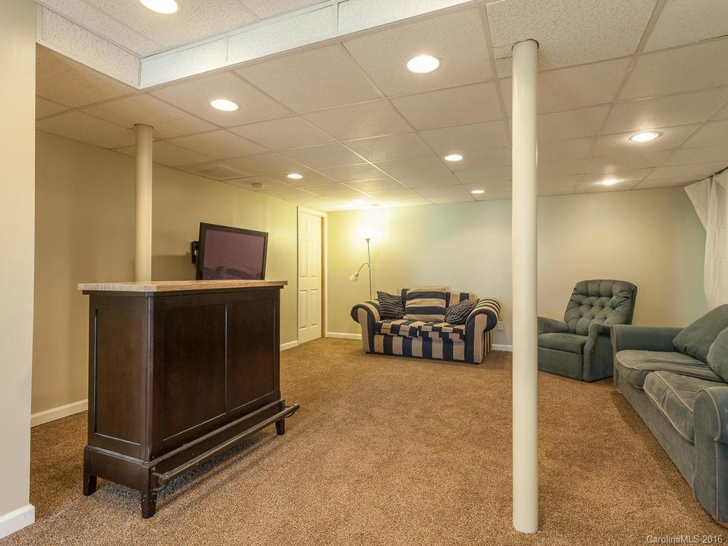 12 Fernwood Avenue - Photo 11