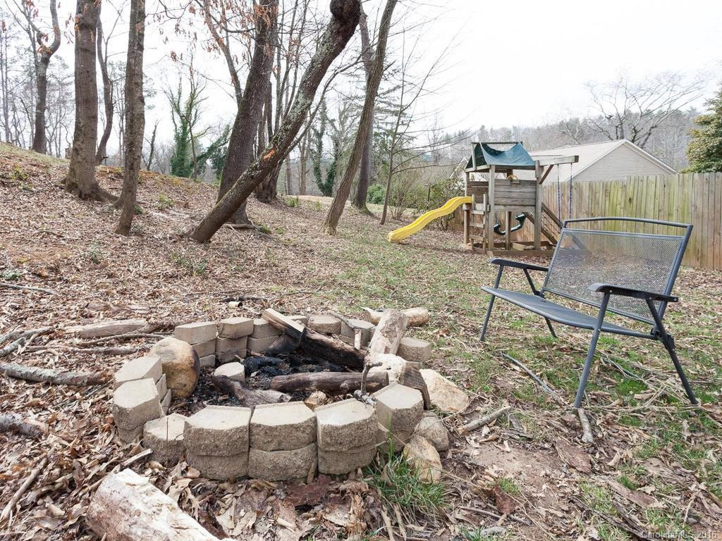12 Fernwood Avenue - Photo 16