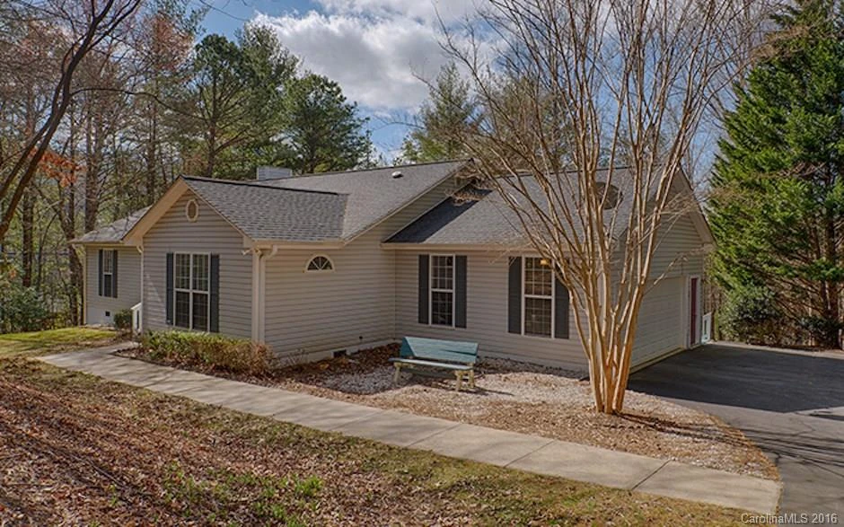 16 Woodland Drive
