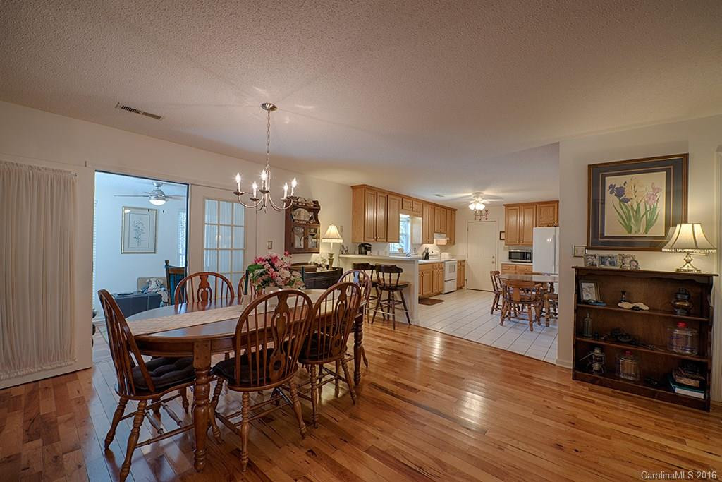 16 Woodland Drive - Photo 7