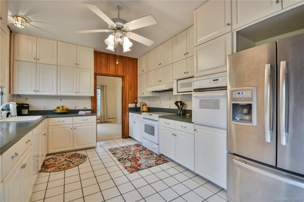12 Browntown Road - Photo 6