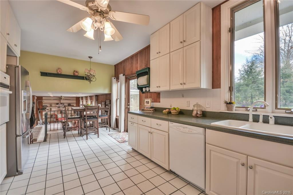 12 Browntown Road - Photo 7