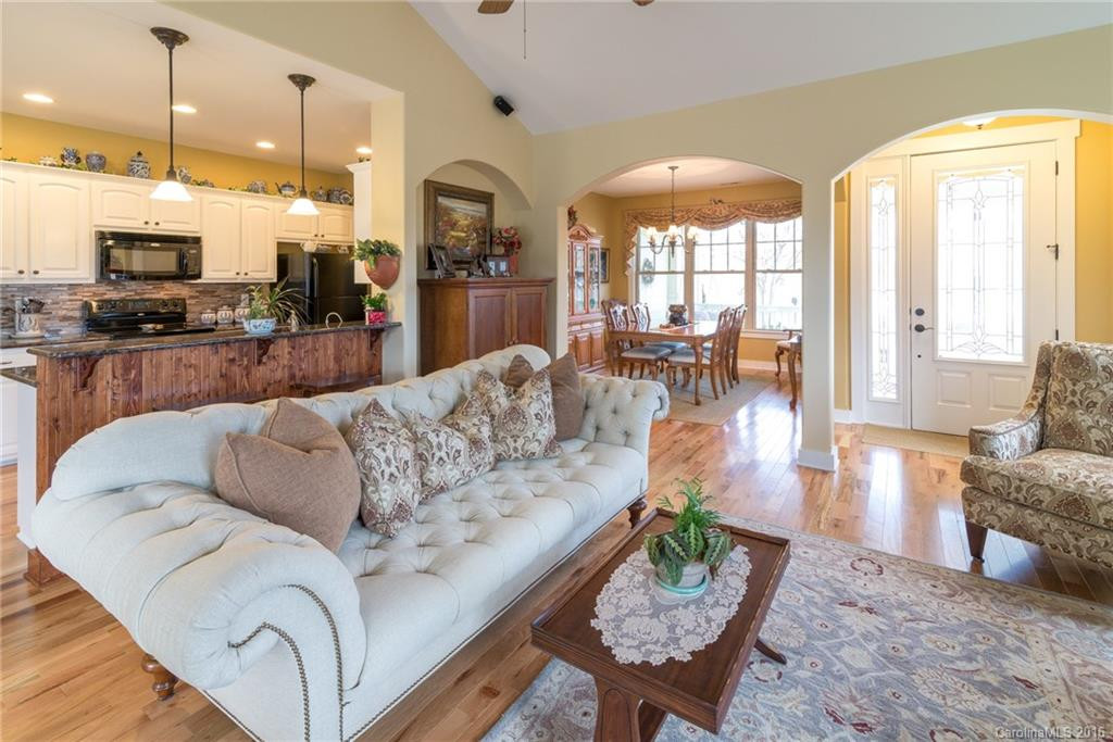 26 Rose Creek Road - Photo 8