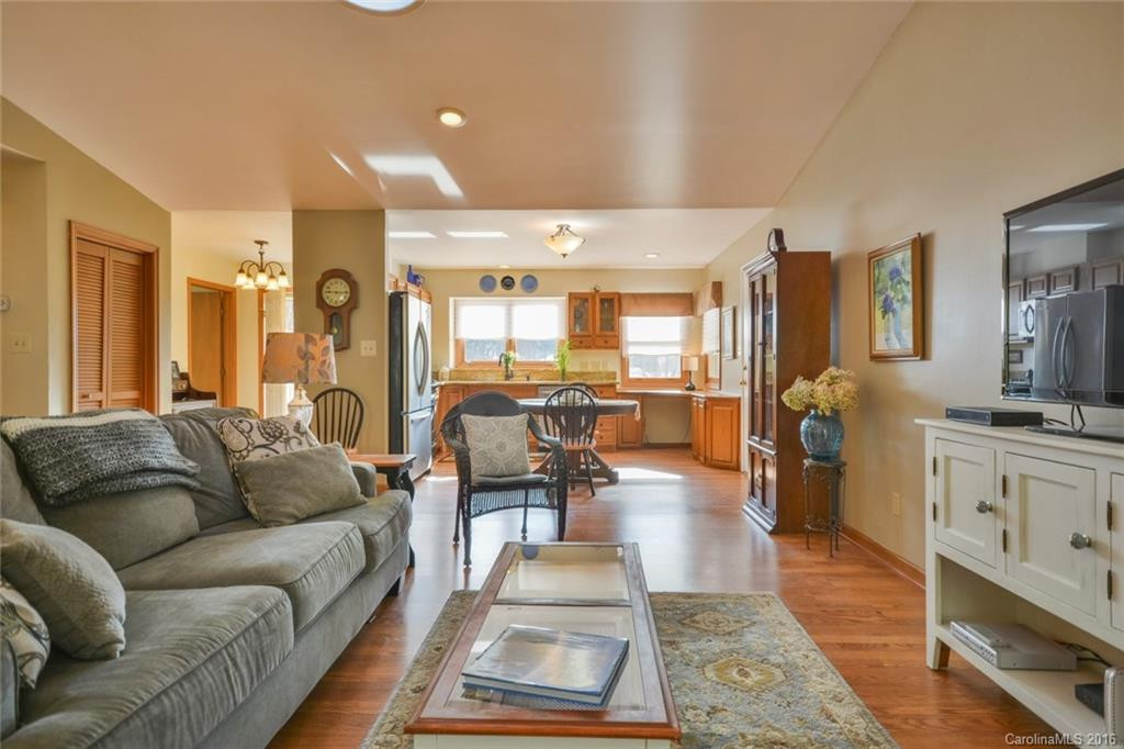 5 Hedge Rose Court #A - Photo 3