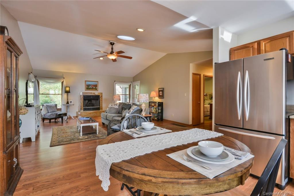 5 Hedge Rose Court #A - Photo 8