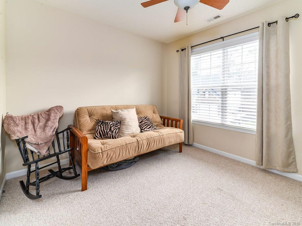 194 Wildbriar Road - Photo 17