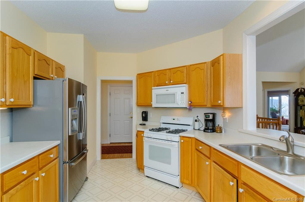 83 Ashefield Court #2417 - Photo 8