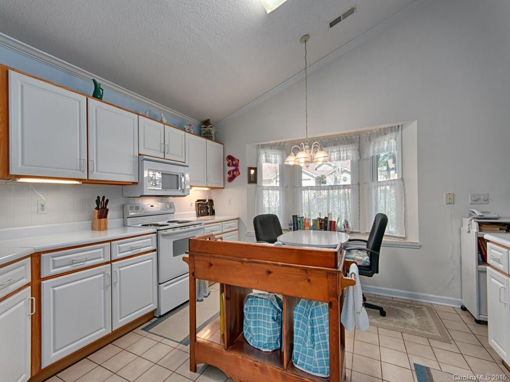 16 Tisha Lane #29 - Photo 5