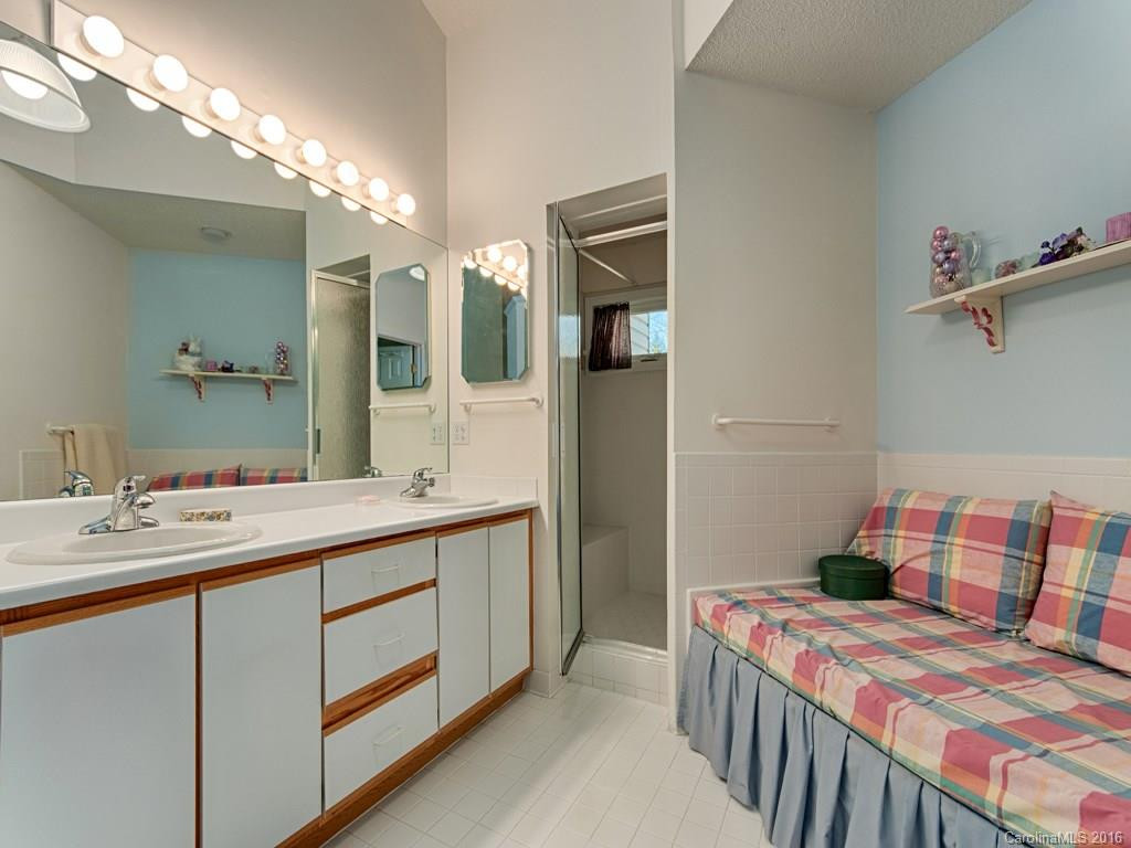 16 Tisha Lane #29 - Photo 10