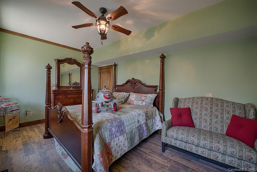 100 Moonshine Holler Drive - Photo 16