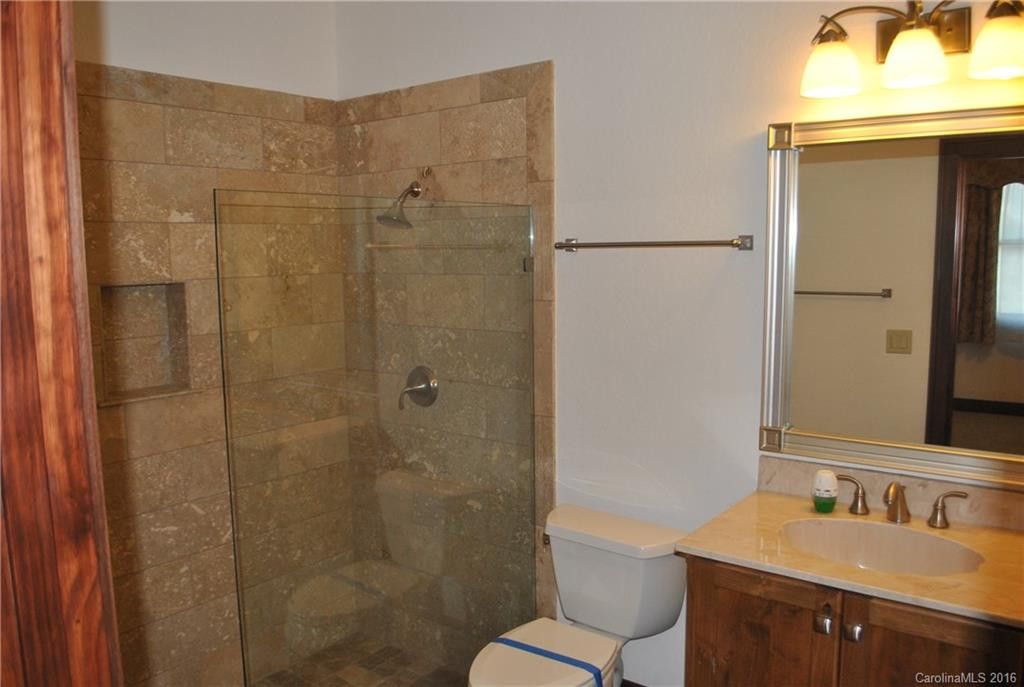 138 Sandy Bottoms Drive - Photo 19