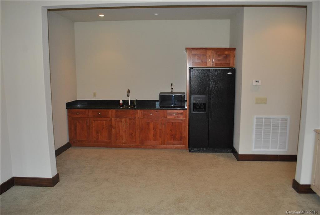 138 Sandy Bottoms Drive - Photo 21