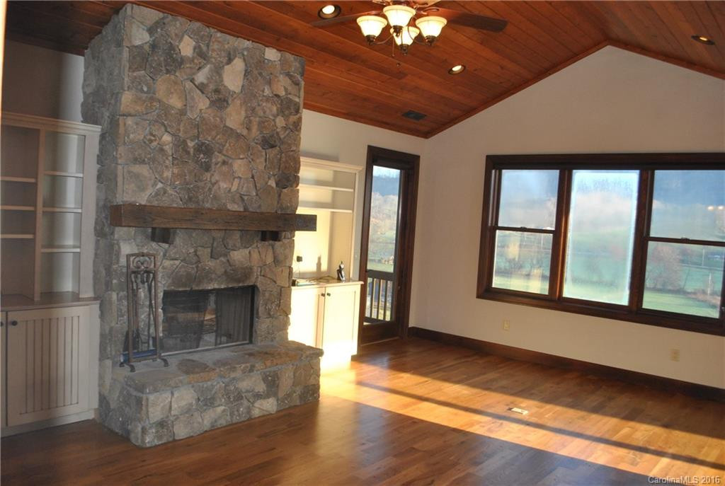 138 Sandy Bottoms Drive - Photo 5