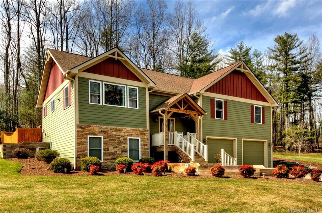 101 North Springs Drive