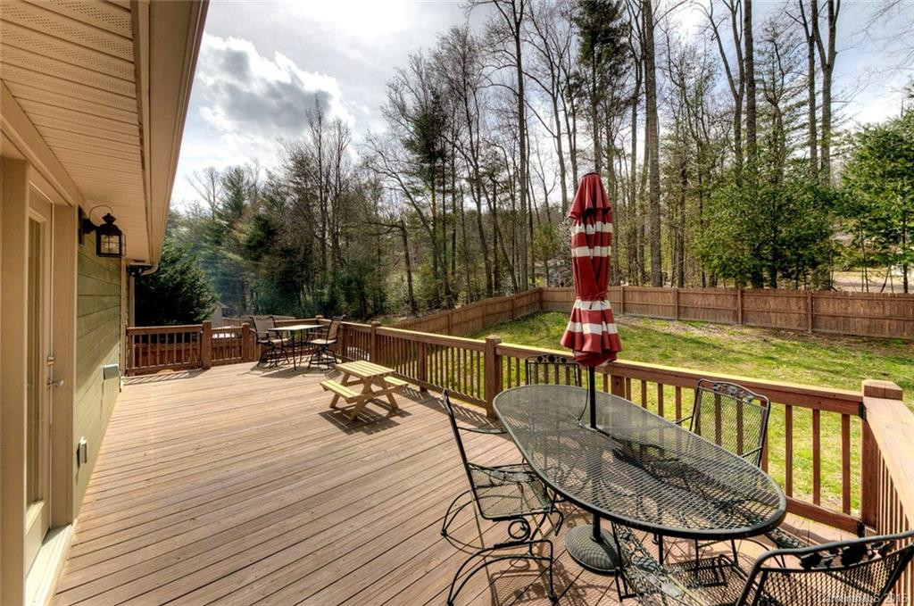 101 North Springs Drive - Photo 12