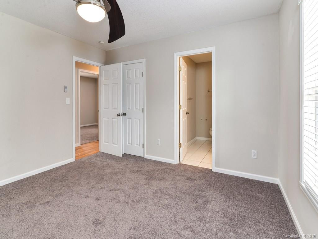 28 Allen Street - Photo 11