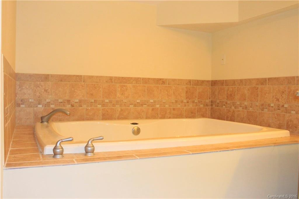 1212 Hebron Road - Photo 11
