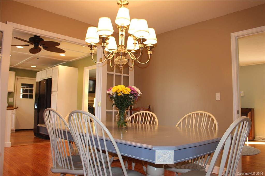 1212 Hebron Road - Photo 6