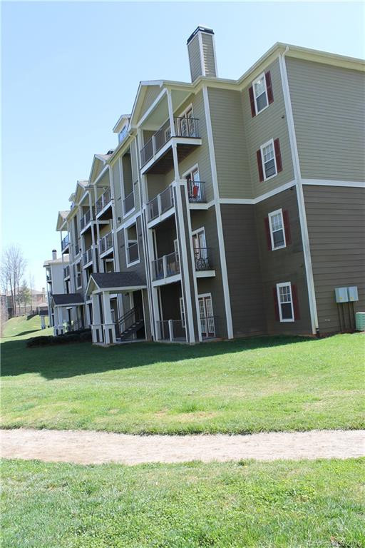 700 Vista Lake Drive #004 - Photo 7