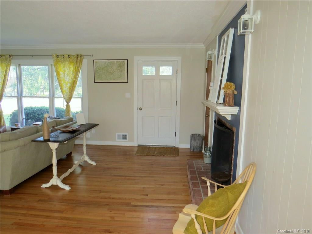 256 Oak Park Drive - Photo 3
