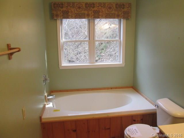 40 Bridle Drive - Photo 14