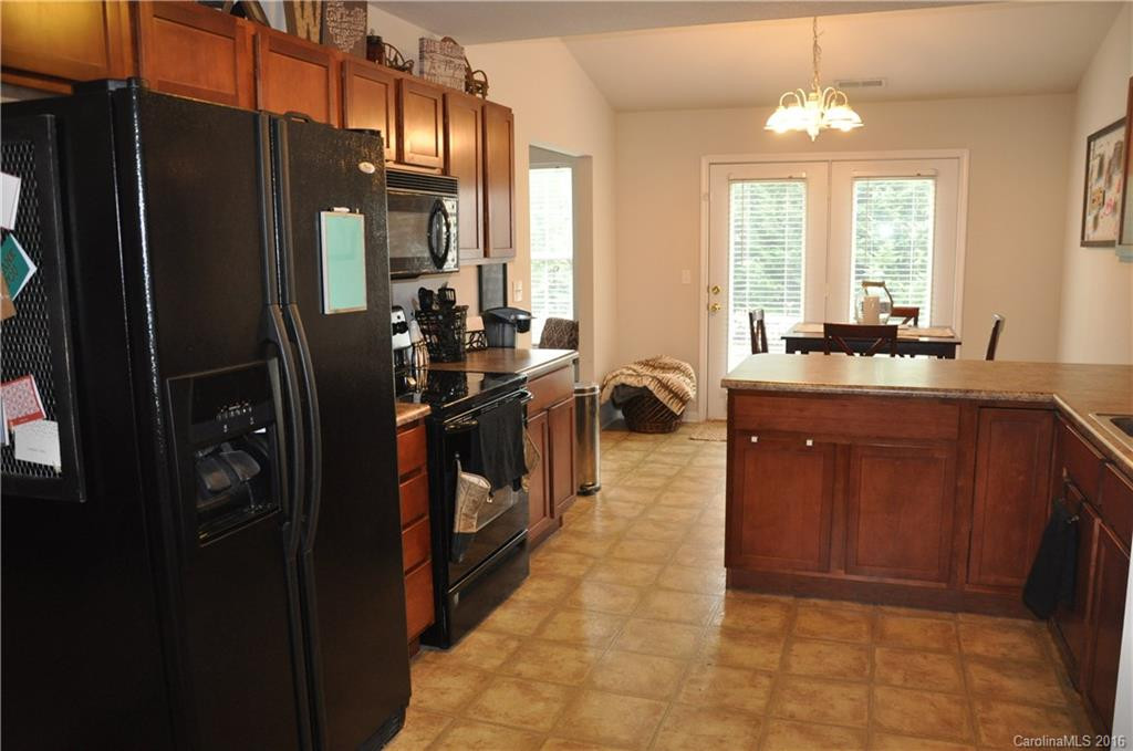 239 Farington Circle #239 - Photo 10