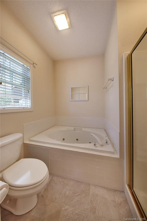 156 Bonnie Brae Court - Photo 11