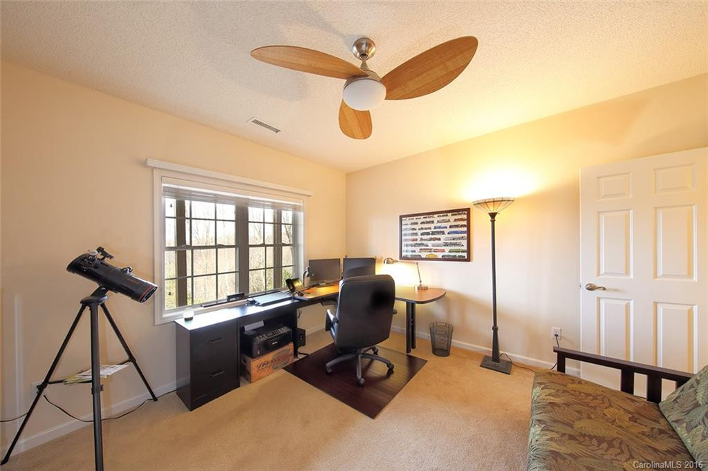 156 Bonnie Brae Court - Photo 14