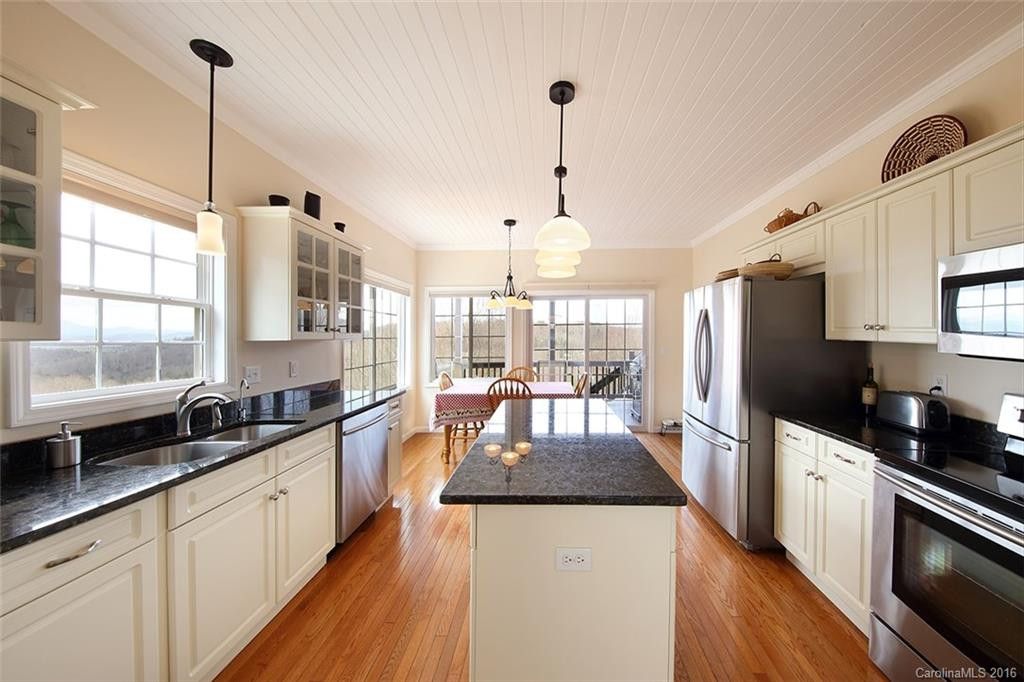156 Bonnie Brae Court - Photo 5