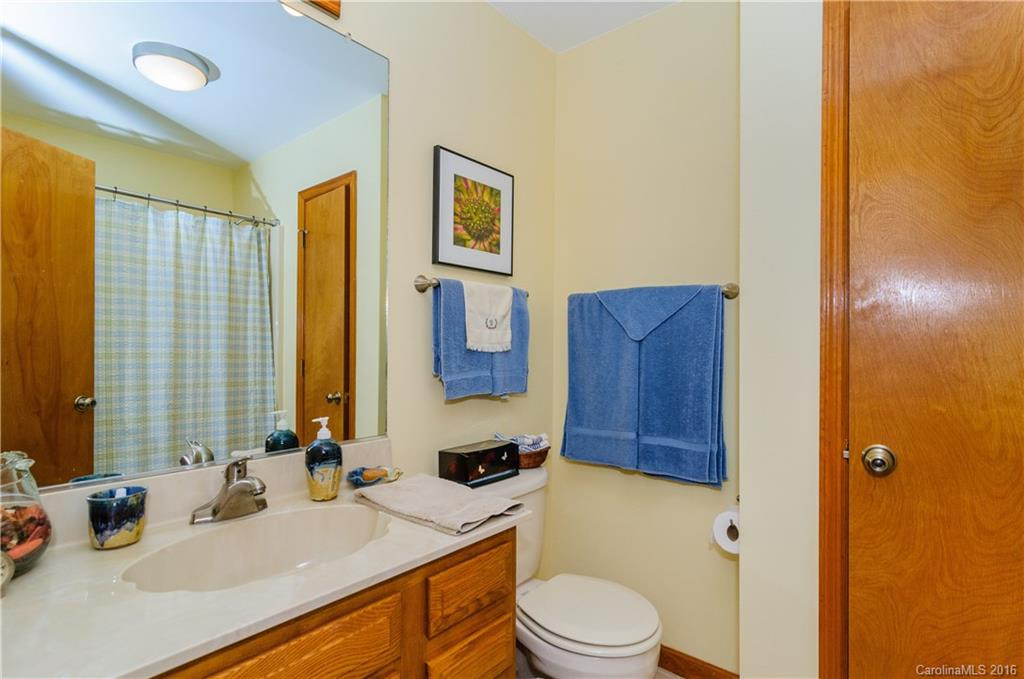 631 Woodland Knoll - Photo 12