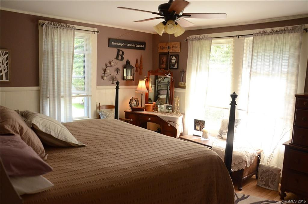 103 View Street - Photo 8