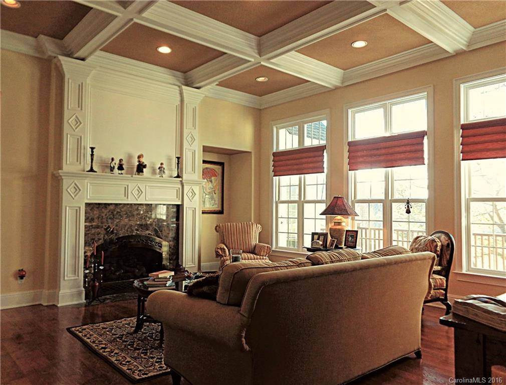 171 Cove Creek Lane - Photo 2