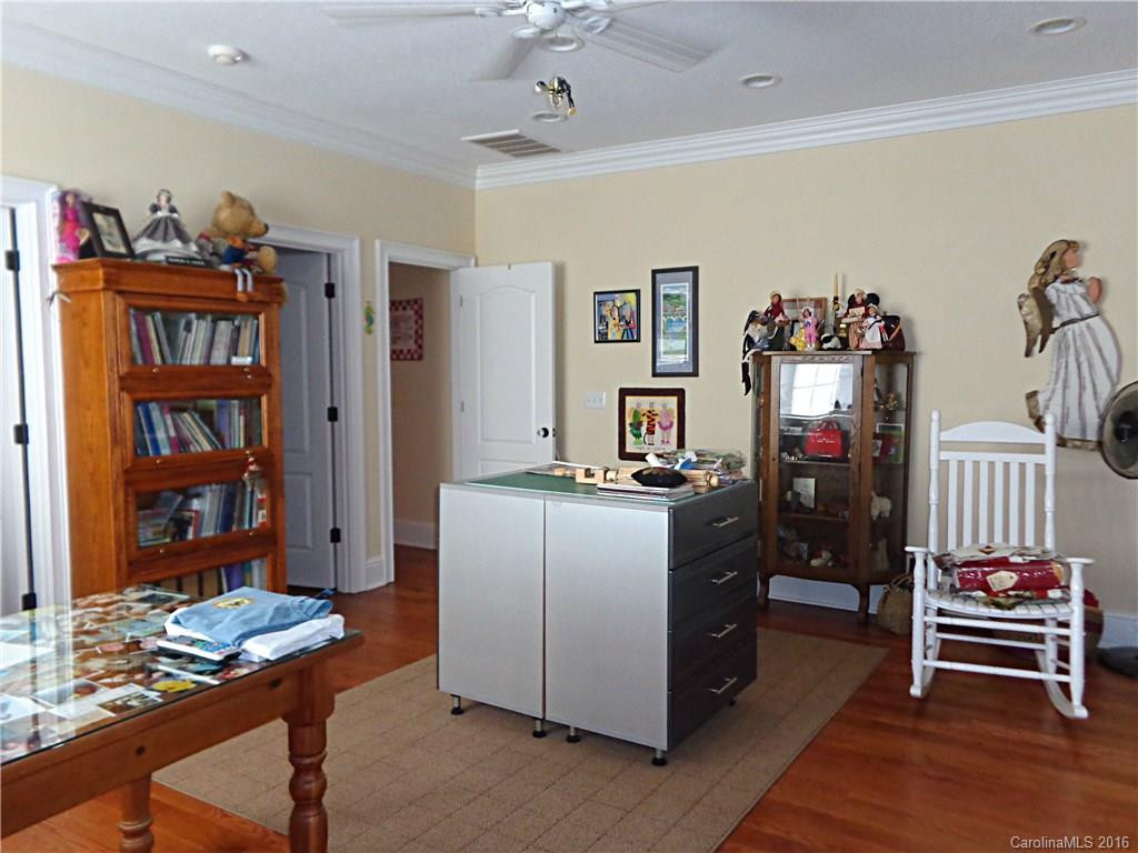 171 Cove Creek Lane - Photo 18