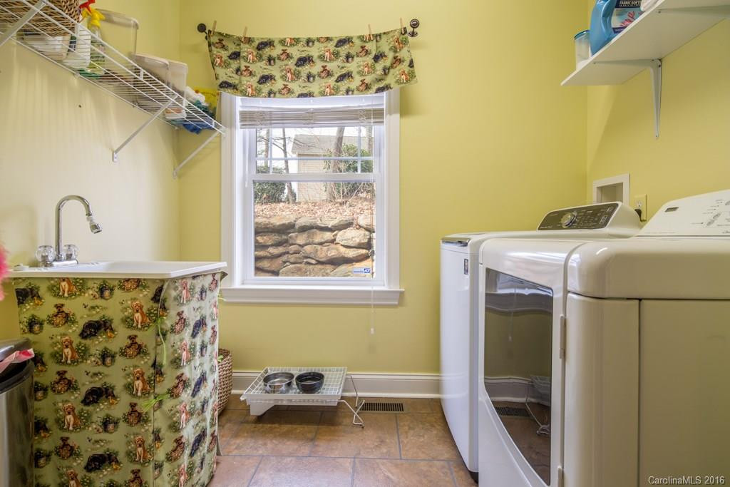 901 Summit Springs Drive - Photo 17