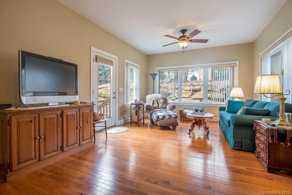 901 Summit Springs Drive - Photo 6